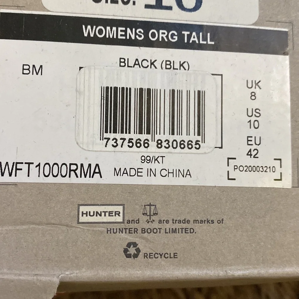 Brand New, still in box Hunter Boots Black, women’s size 10. - Picture 4 of 4